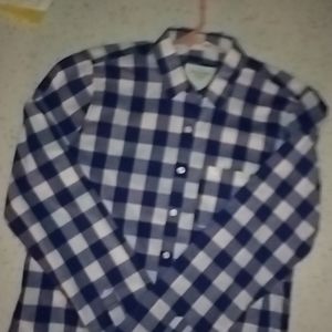 Long sleeve button up shirt